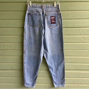 Vintage High-Rise Zena Jeans